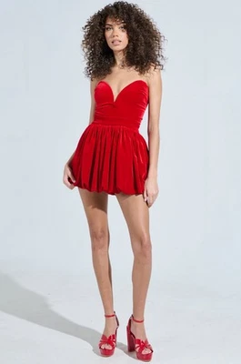 Vestido Akira Sin Tirantes Terciopelo Rojo Burbuja Talla Grande Foto 1 de 4