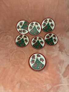 Christmas Tree & Bears Coasters in Matching Tin Metal Pathfinder Holiday - Picture 1 of 8