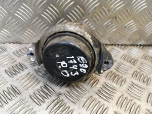 BMW E90 Engine Mount Right Side 3 SERIES E91 E92 E90 318i 320i 2.0 Petrol - Picture 1 of 3