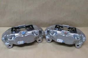 2019-2022 CHEVROLET SILVERADO GMC SIERRA FRONT BRAKE CALIPER SET LEFT/RIGHT - Foto 1 di 6
