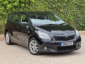 TOYOTA VERSO AUTOMATIC 2.2 LITRE TR 7 SEATER *ONE PREVIOUS OWNER* LOW MILEAGE - Picture 1 of 24