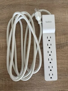 Protector contra sobretensiones Belkin hogar/oficina 6 salidas cable de 10 pies 720 julios blanco - Imagen 1 de 1
