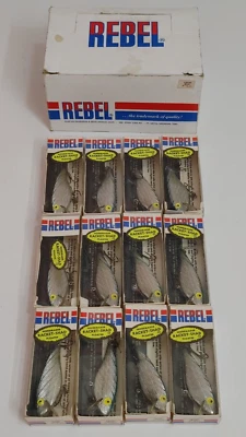 Vintage Rebel Noise Maker Racket Shad Crankbait Fishing Lures Dealer Box - Blue - Image 1 of 4