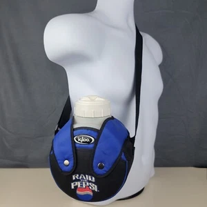 Mensa ad acqua vintage anni 90 Igloo 48 oz con copertura Raid the Pepsi e cinghia di trasporto - Foto 1 di 15