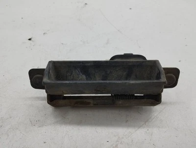 Mazda CX-7 2010 manija botón abridor portón trasero tapa maletero AMD164873 Foto 1 de 4