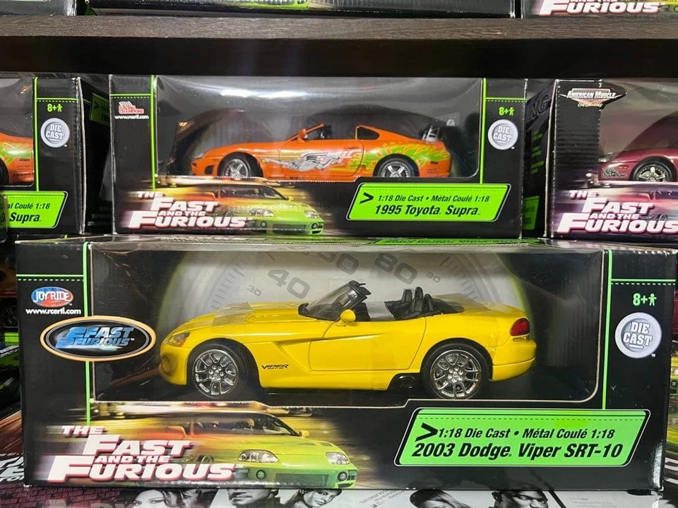 Fast and Furious 2003 Dodge Viper SRT-10 auto in scala 1/18 - Immagine 1 di 4