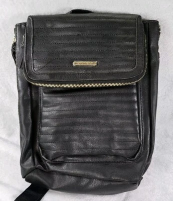 Mochila Cartera Rampage Negra con Acentos de Cremallera Correa Ajustable Estilo Y2K  Foto 1 de 4