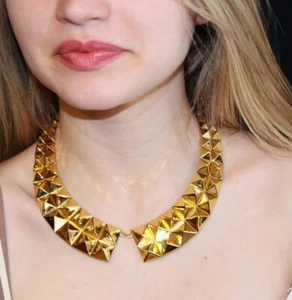 Kate Spade New York "Turn The Corner" Locked In Pyramid Collar Necklace - Picture 1 of 14