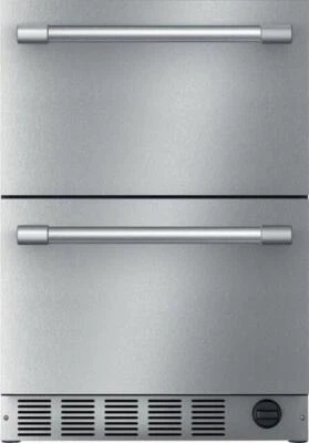 Thermador  24" Built-In Undercounter Freedom Collection Refrigerator T24UR925DS - Image 1 of 4
