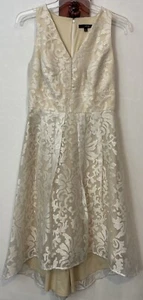 Sangria Womens Sz 8 Beige & White Lacy Vneck Sleeveless Long Formal Dress! A4534 - Picture 1 of 7