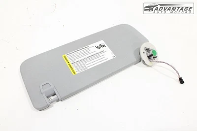 Chevrolet Blazer 2019-2022 parasol delantero derecho con espejo OEM Foto 1 de 4