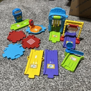 Vtech Go Go Smart Wheels Track Road 10 Pieces, Car Wash, Patrol Booth, 4 Ways - Picture 1 of 5
