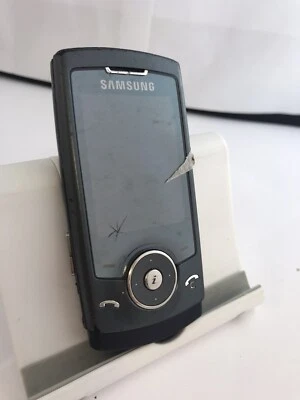 Samsung SGH-U600 Black Unlocked Mobile Slide Phone Cracked Incomplete 3MP CAMERA - Image 1 of 4
