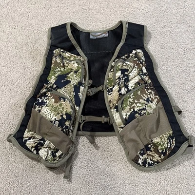 Sitka Ascent Vest Subalpine - Image 1 of 4