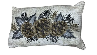 Almohada de plumas de plumón invierno vacaciones bronceado cuentas cono de pino Foto 1 de 4