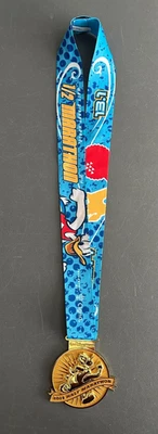 Run Disney 2014 1/2 Marathon Medal Walt Disney World Race Donald Duck - Image 1 of 4