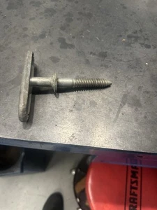 Datsun 240Z S30 Spare Tire Hold Down Screw-OEM - Picture 1 of 4