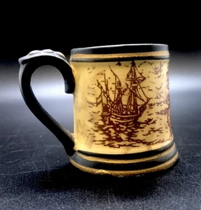 Cortapelos de vela de colección barcos Enesco Stein pequeño, taza, taza hecha en Japón - Imagen 1 de 7
