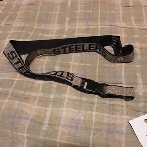 Cordón brillante pittsburg steelers nfl team color 24""x 1"" con hebilla desmontable - Imagen 1 de 4