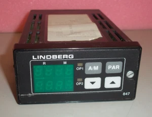 Lindberg EUROTHERM 847/L1/0/0/C4/0/QLPS/ (@AE1050/@AF60/ CONTROL DE TEMPERATURA - Imagen 1 de 3