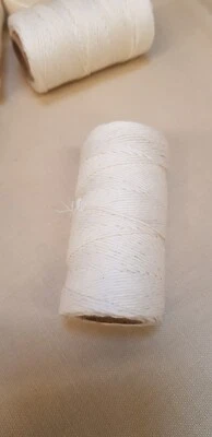 PURE IRISH LINEN HEAVY DUTY THREAD  FULL SPOOL 300M 10 PLY - Image 1 of 4