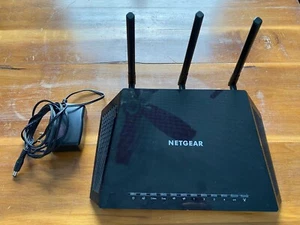 NETGEAR R6400 v2 AC1750 Smart WiFi Router 802.11ac Dual Band Gigabit - Picture 1 of 3
