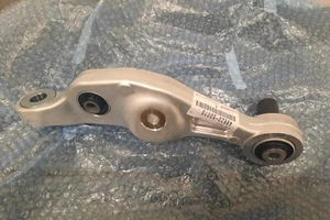 Genuine ARM FRONT LOWER Right Wishbone Shock Absorber 4862050070 For Lexus LS460 - Picture 1 of 6