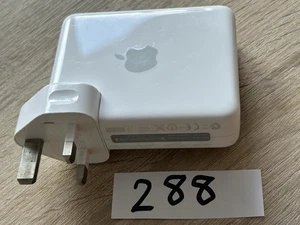 Station de base sans fil Apple AirPort Express (1ère génération) A1264 - Photo 1/7