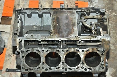 2003-2004 Ford F250 350 450 550 Super Duty 6.0 Diesel Turbocharged Engine Block - Image 1 of 4