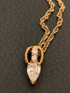Strass synthetischer Diamant Halskette an goldfarbener Kette 18" - Bild 1 von 3