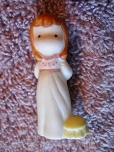 Hallmark JOAN WALSH ANGLUND Miniature Figurine Porcelain Girl 1.5" & Sm Goblets - Picture 1 of 8