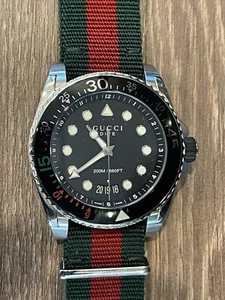 GUCCI Dive 45MM Black Matte Dial Green Red Web Nylon Watch YA136209A - Picture 1 of 8