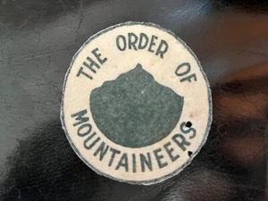 pre-OA pre-Missituck Lodge 261, The Order of Mountaineers, Fellsland Council - Bild 1 von 2