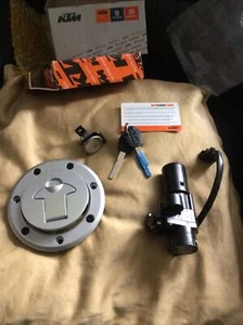 KTM Duke 125 390 ignition switch lockset 2011-2016 genuine KTM Duke125 fuel cap - Picture 1 of 8