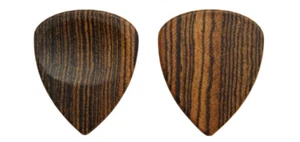 2er-Pack - Gitarren-Plektrum aus Holz - Goiabao, 2,5 mm - Bild 1 von 1