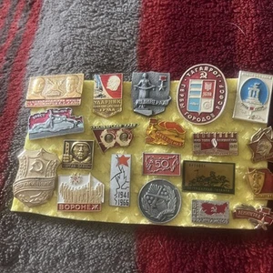 Military and Labour Lenin communists badge collection - Picture 1 of 7