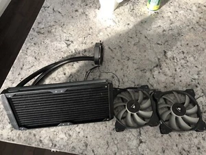 Corsair CW-9060009-WW Hydro Series™ H100i Extreme Performance CPU Cooler - Picture 1 of 4