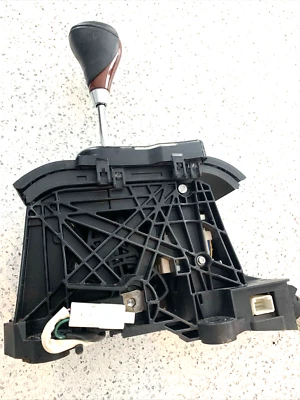 2007-2012 LEXUS ES 350 AUTOMATIC TRANSMISSION SHIFTER ASSY OEM - Image 1 of 4