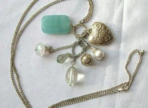 Statement necklace with 7 charms incl. heart and turquoise swirled glass lozenge - Picture 1 of 2