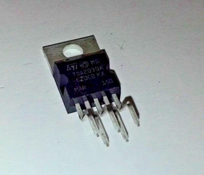 Lote de amplificador de audio STMicro TDA2030A Pentawatt IC 18 vatios mono vendedor de EE. UU. Foto 1 de 4