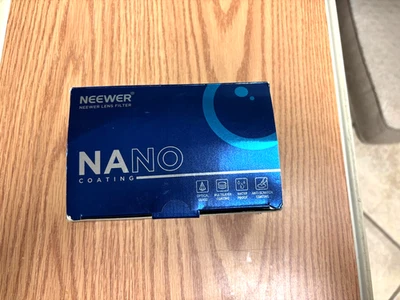 Neewer 52MM DSLR Filter Kit UV CPL FLD ND8 with Lens Hoods Pouch - Image 1 of 4