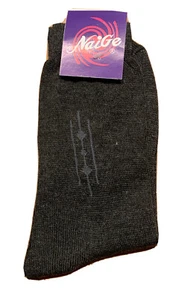 NaiGe Herren Socken Grau Gr. 40-42 **NEU** - Bild 1 von 5