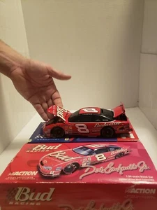 2001 ACTION #8 DALE EARNHARDT,JR. BUDWEISER 1:24TH SCALE BANK - 2088 MADE #3072 - Picture 1 of 9