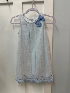 GIRLS CROWN AND IVY KIDS SLEEVELESS SEERSUCKER WHITE AND BLUE DRESS SIZE 10 - Picture 1 of 2