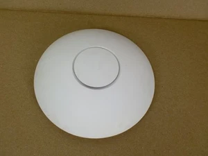 Ubiquiti UniFi AP AC LR Bezprzewodowy punkt dostępowy Router WiFi dalekiego zasięgu Dual Band - Zdjęcie 1 z 5