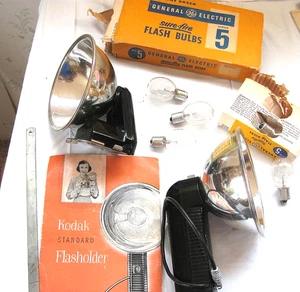 KODAK VINTAGE CAMERA FLASH HOLDERS X2 AND BULBS - Picture 1 of 5