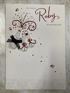Hallmark Anniversary Greeting Card 40Years On Your Ruby Anniversary Ql - Picture 1 of 4