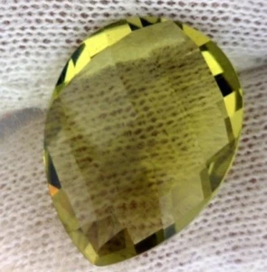 OLIVE QUARTZ RARE 18 x 13 MM PEAR CUT CHECKERBOARD TOP OUTSTANDING COLOR - Picture 1 of 1