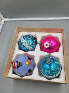 Lotto misto SET 4 ORNAMENTI IN VETRO 3" vorticosi vintage - Foto 1 di 14