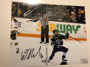 Hockey foto SIOUX de los Halcones de Lucha de Dakota del Norte GRANT MISMASH firmado 8x10 - Imagen 1 de 1
